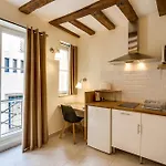 מלון Hotel Marie