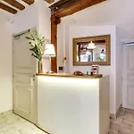 Hotell Hotel Marie Paris